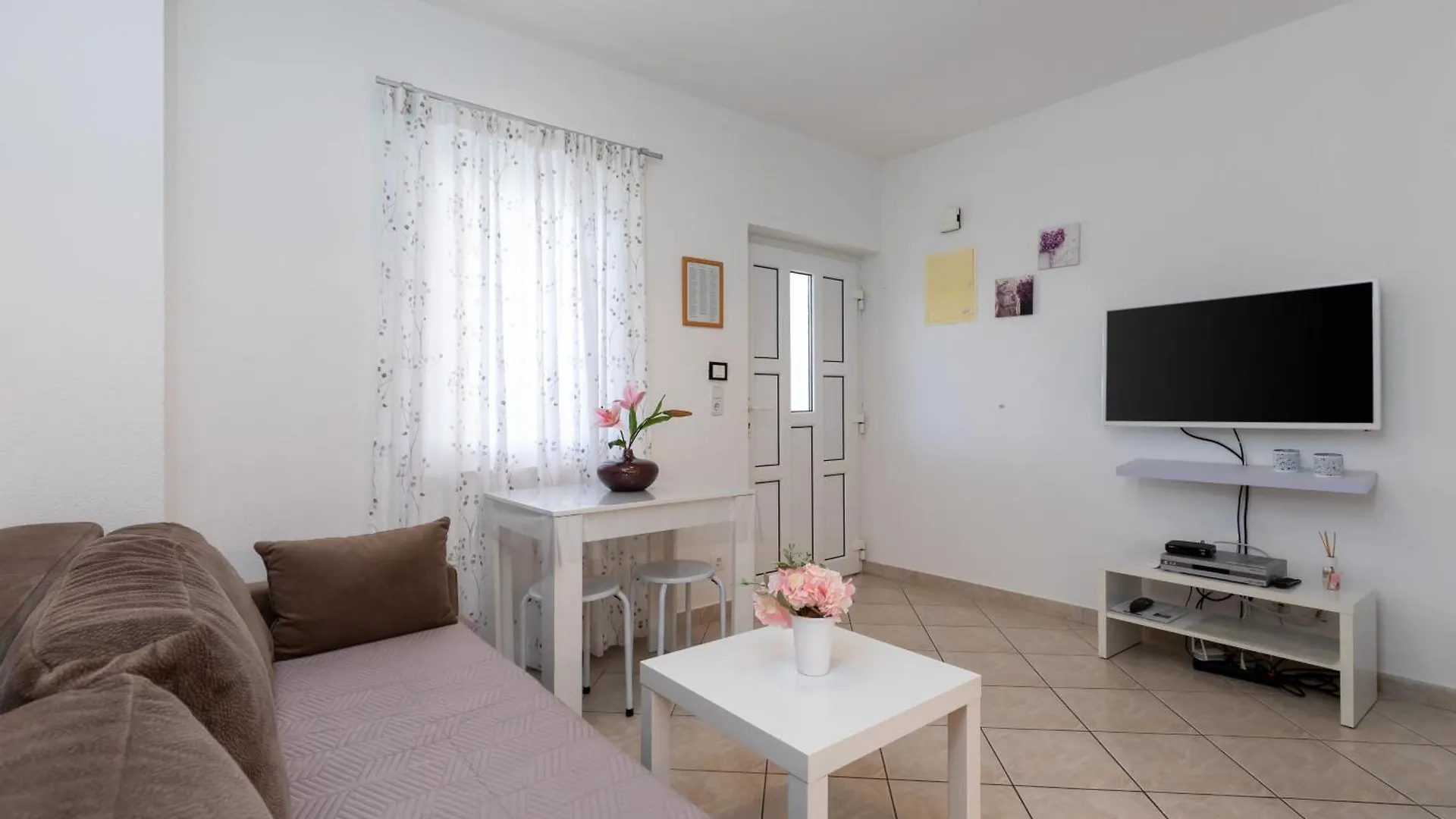 Apartments Lidija Matosevic 0*, Porec Croatia
